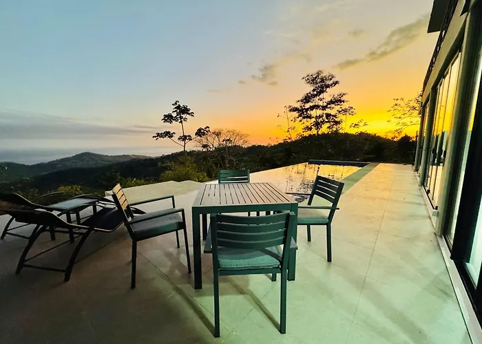 Coco Rica Luxury Oceanview Pool Concierge 4 Bedroom 6bed 5ba Playa Carrillo *