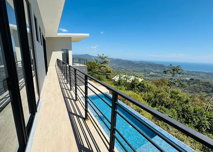Coco Rica Luxury Oceanview Pool Concierge 4 Bedroom 6bed 5ba Playa Carrillo *