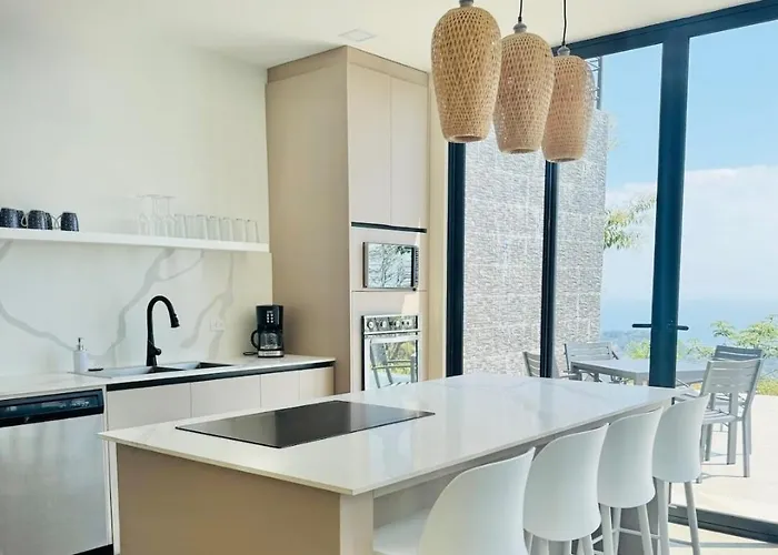 Villa Coco Rica Luxury Oceanview Pool Concierge 4 Bedroom 6bed 5ba Playa Carrillo *